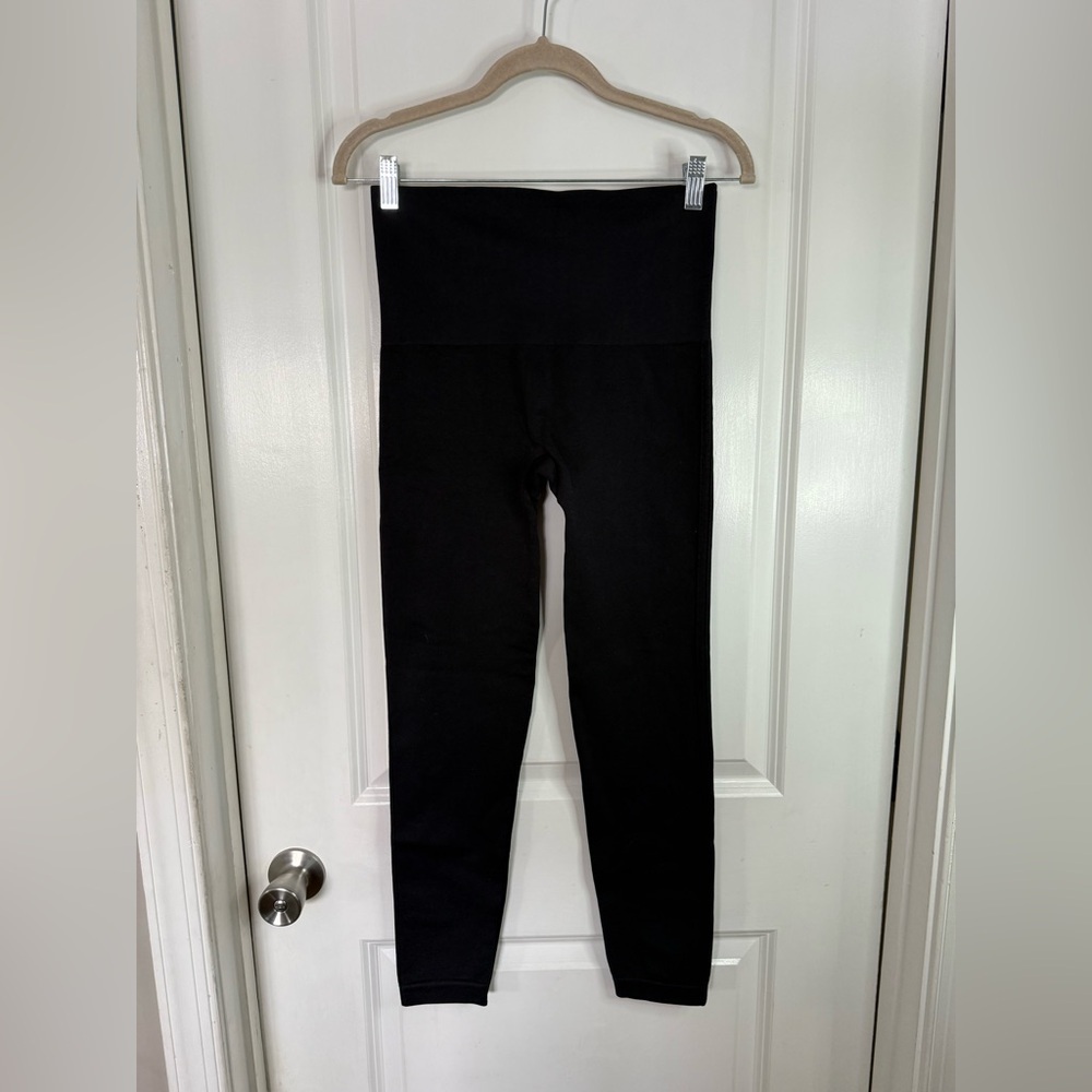 Spanx Women’s Black Look At Me Now Seamless Leggings - Size XL